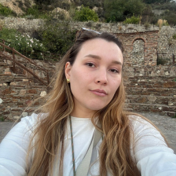 adel_bisimbaeva