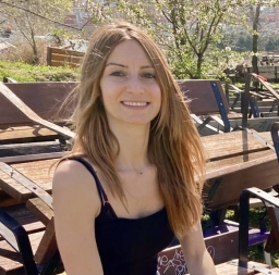 lucia85